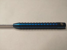 Load image into Gallery viewer, Winmau Vanquish Prism (22g/90%)