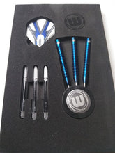 Load image into Gallery viewer, Winmau Vanquish Prism (22g/90%)